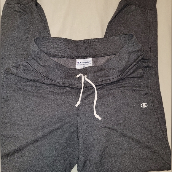 Champion joggers - Picture 2 of 2